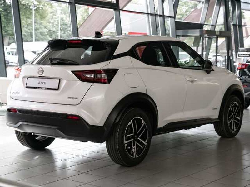 Nissan Juke N-Connecta 1.6 Hybrid Winterpaket Voll-LED